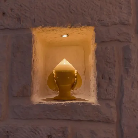 Trulli Antichi Mestieri - Widespread Trulli In The Historic Center Alberobello