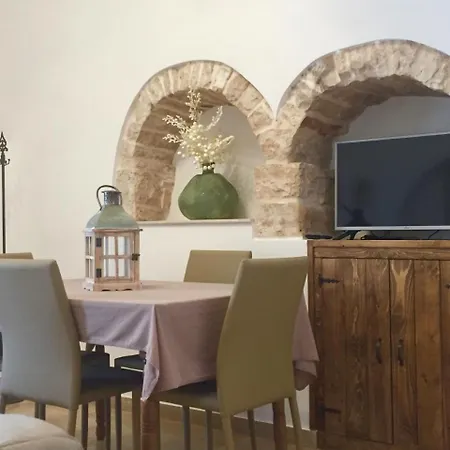 Oda ve Kahvaltı Trulli Antichi Mestieri - Widespread Trulli In The Historic Center