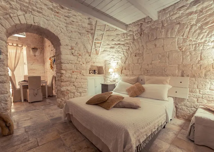 Couette-café Trulli Antichi Mestieri - Widespread Trulli In The Historic Center 3*