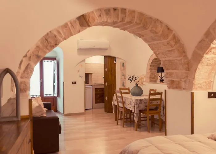 Trulli Antichi Mestieri - Widespread Trulli In The Historic Center Oda ve Kahvaltı