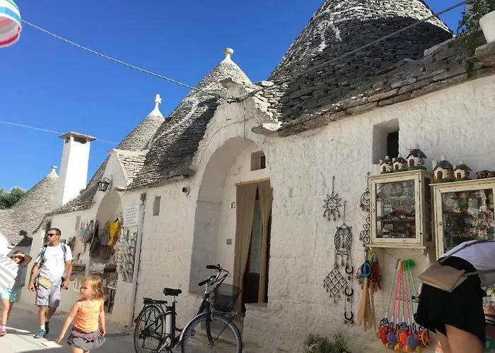 Oda ve Kahvaltı Trulli Antichi Mestieri - Widespread Trulli In The Historic Center
