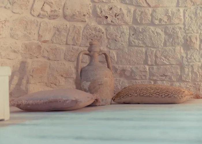 Trulli Antichi Mestieri - Widespread Trulli In The Historic Center 3*